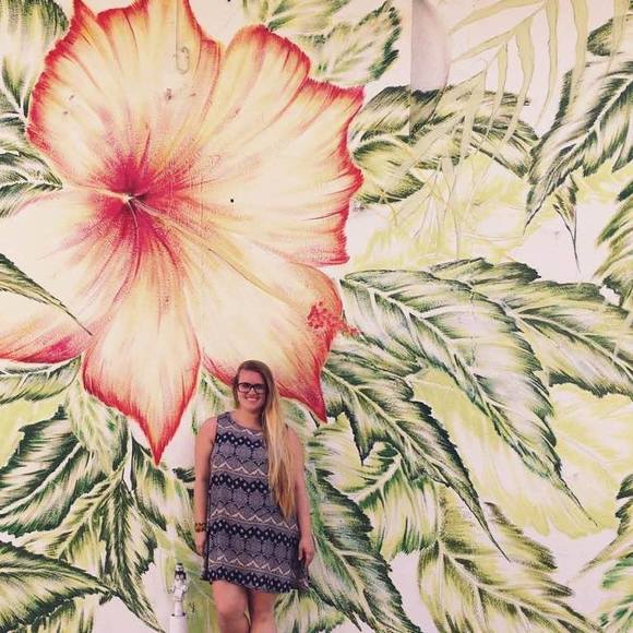 Meet your Posher, Meleah - Picture 1 of 1